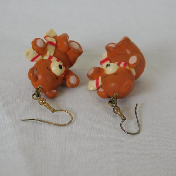 Teddy Bear Earrings Wearing Candy Cane Scarf Christmas Vintage Small Resin Brown - Picture 11 of 12